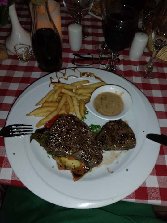 Gastro Three Corners Fayrouz Plaza Beach Resort