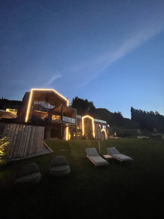 Außenansicht Naturhotel Forsthofgut