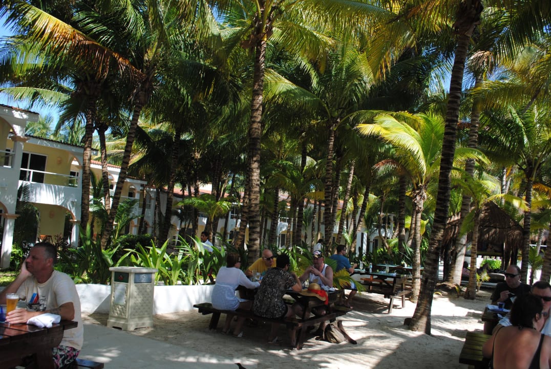 Am Hauptstrand TUI BLUE El Dorado Seaside Suites