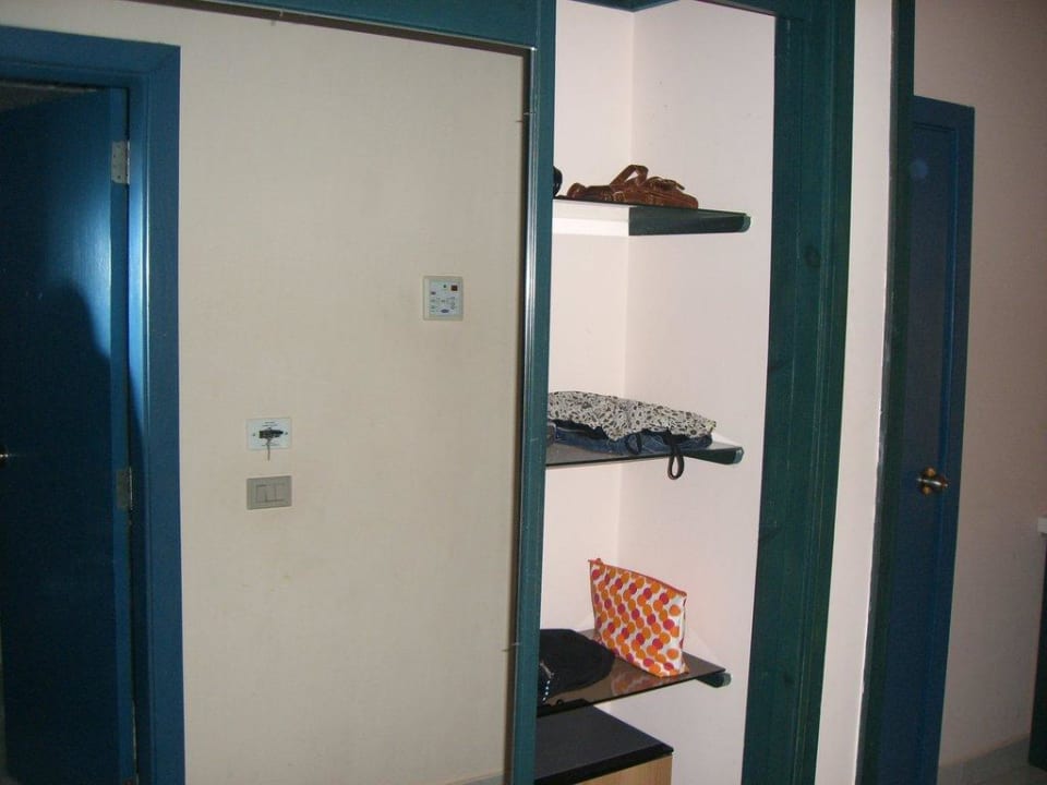 Schrank Palm Beach Resort