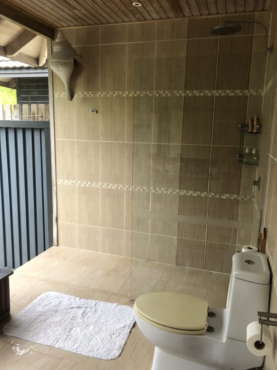 Zimmer Kuredu Island Resort & Spa