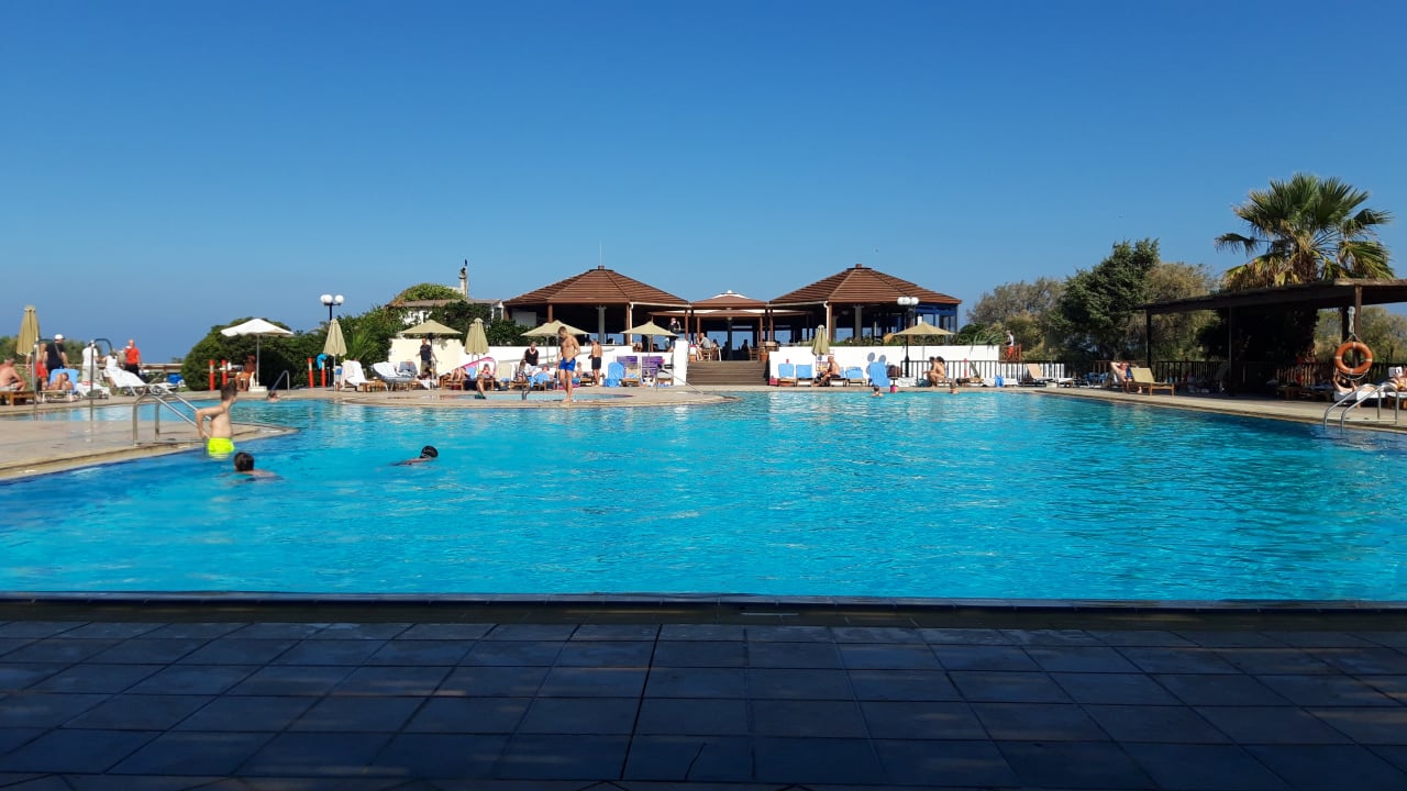 Pool Apollonia Beach Resort & Spa