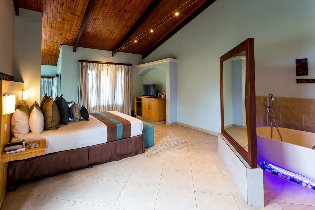 Zimmer The Coco de Mer Hotel & Black Parrot Suites