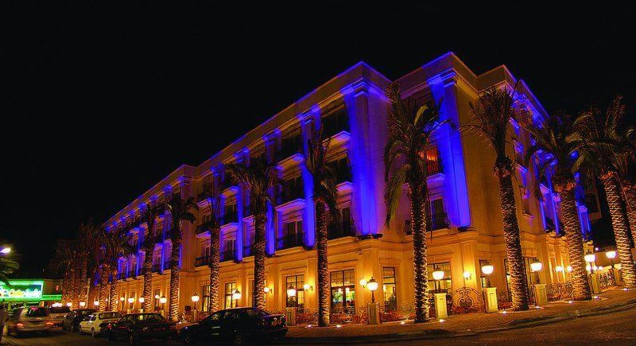 Outside picture Rocks Hotel & Casino