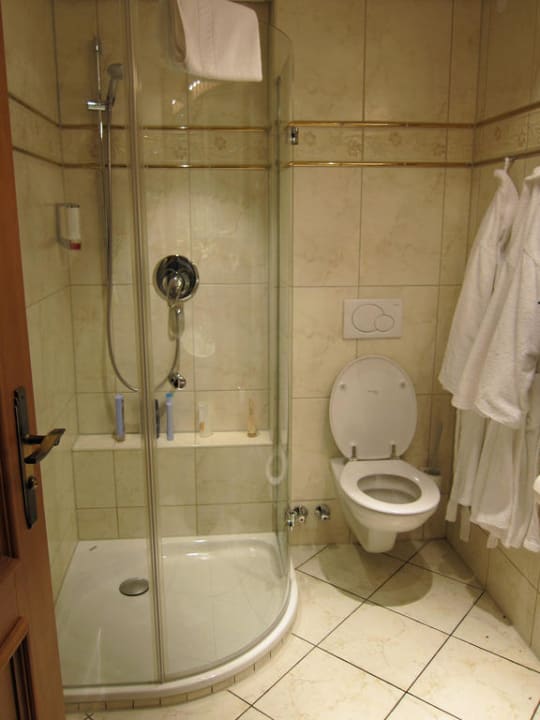 Das schicke Badezimmer Hotel Heinzler am See
