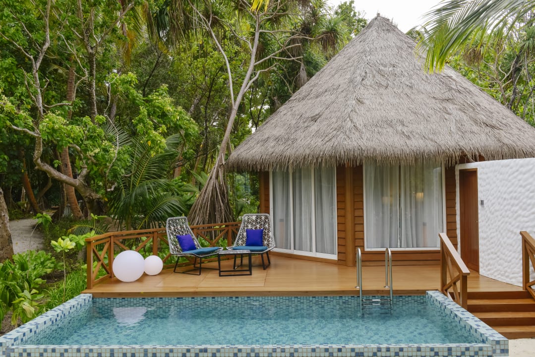 Zimmer Mercure Maldives Kooddoo Resort