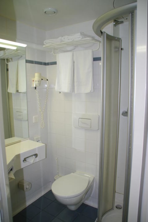 Bad IntercityHotel Hamburg-Altona