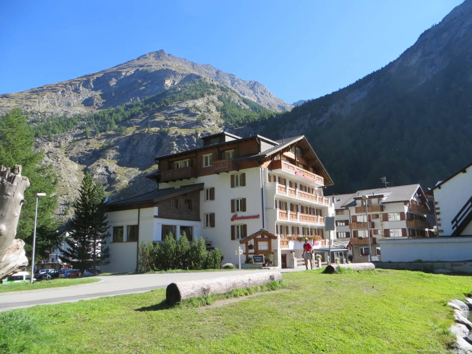 Blick auf das Hotel Portjengrat Hotel Portjengrat