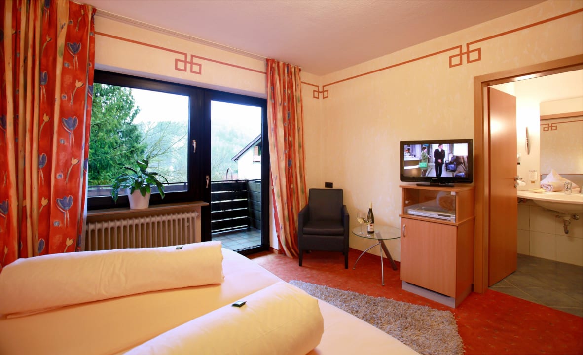 Ferien-Wohlfühl-Zimmer Hotel am Hirschhorn