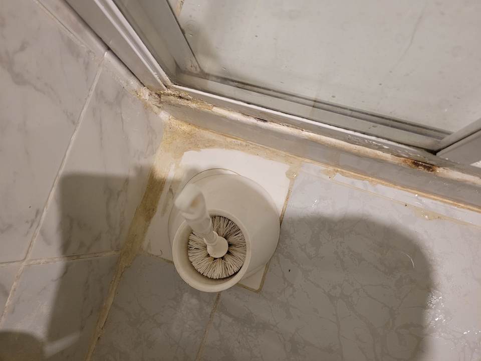 Zimmer Lotus Bay Beach Resort