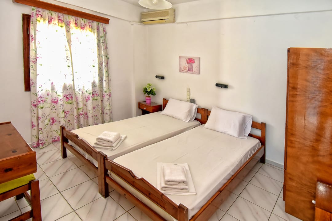 Zimmer Kasapakis Hotel & Apartments