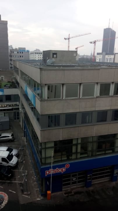 Triste Straße Novotel Suites Berlin City Potsdamer Platz