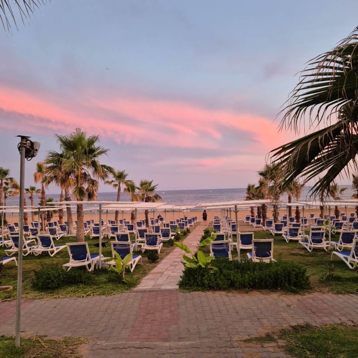 Strand Hotel Süral Resort