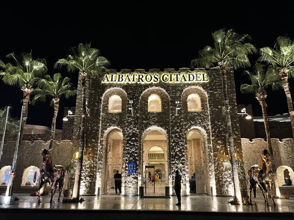 Außenansicht Pickalbatros Citadel Resort