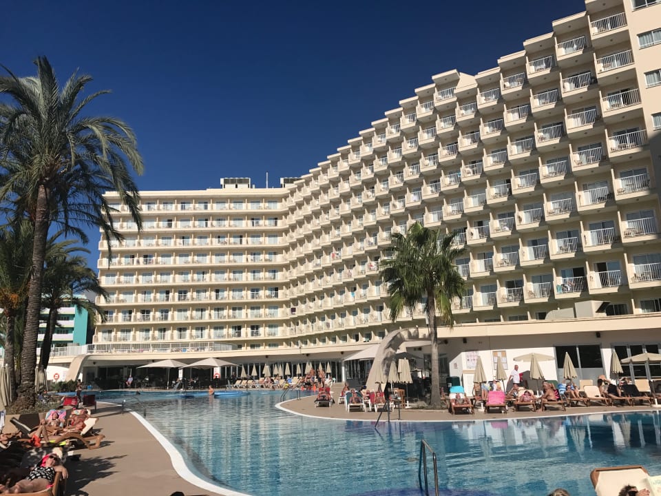 Pool Sol Guadalupe by Melia