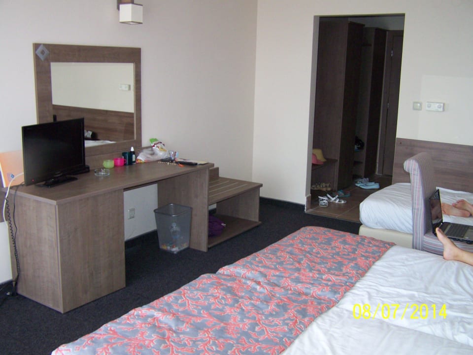 Номер на троих Odessos Park Hotel