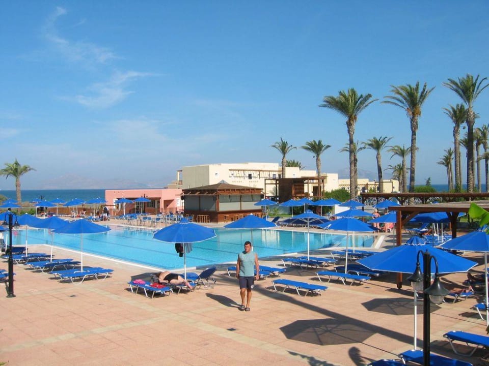 Pool 1 Hotel Horizon Beach Resort