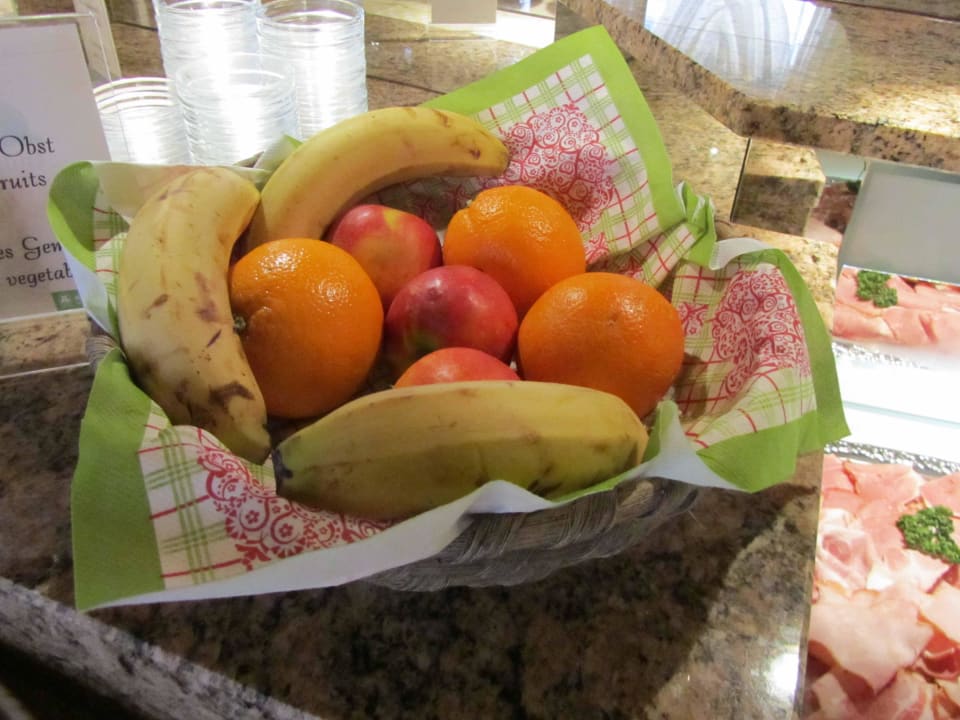 Frühstücksbuffet Teilansicht  Flair Hotel Weinstube Lochner