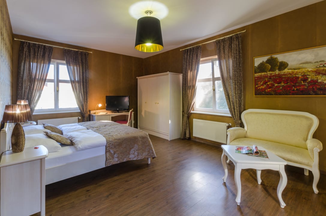 Zimmer Residenz Seeschloss Schorssow