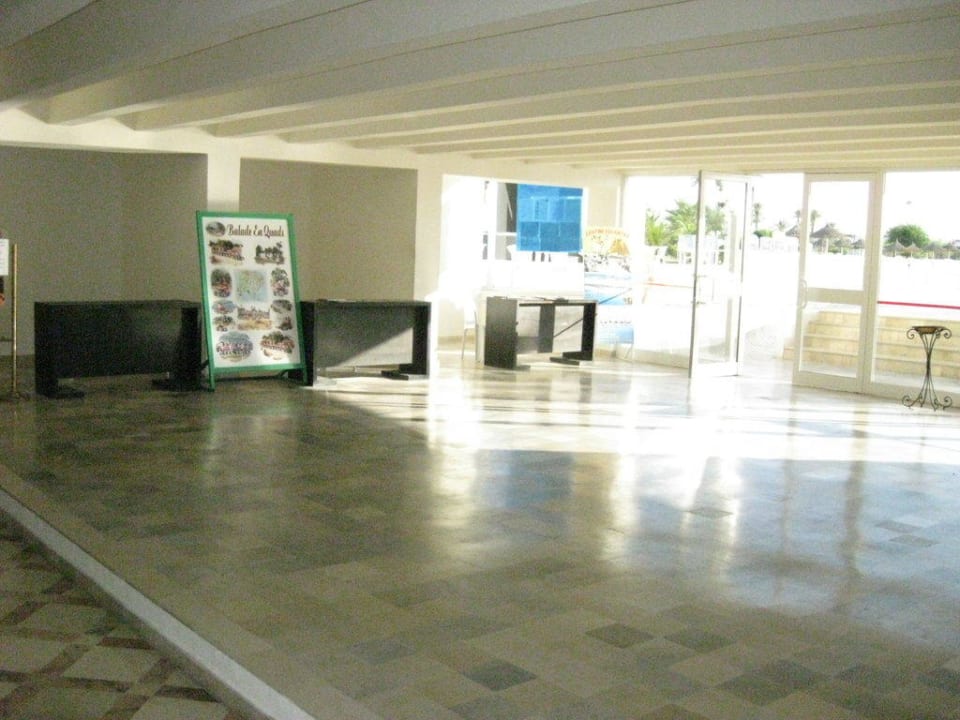 Hauptdurchgang zum Pool Djerba Sun Beach Hotel & Spa