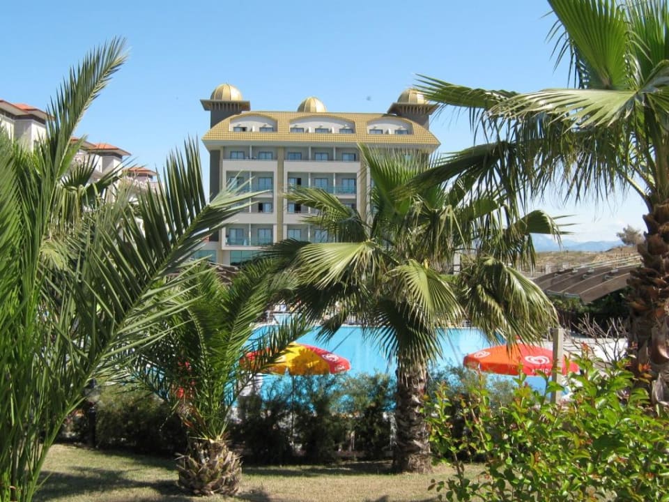 Hotel von Außen Aydinbey Kings Palace & Spa