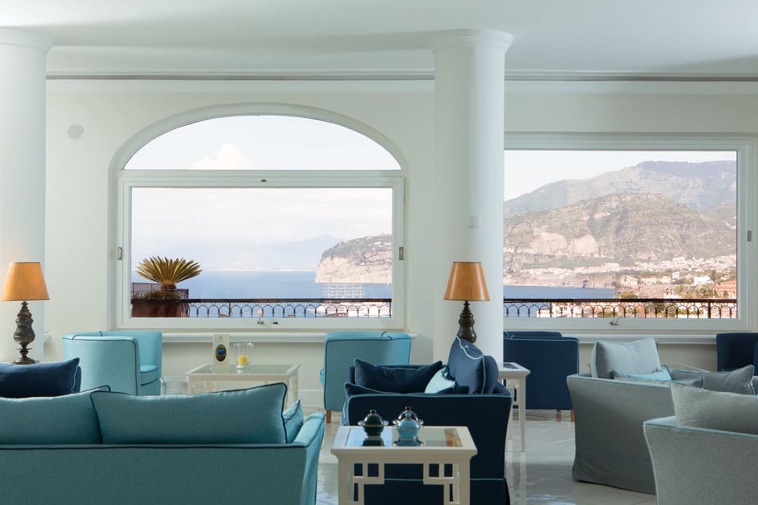 Lobby Grand Hotel Capodimonte