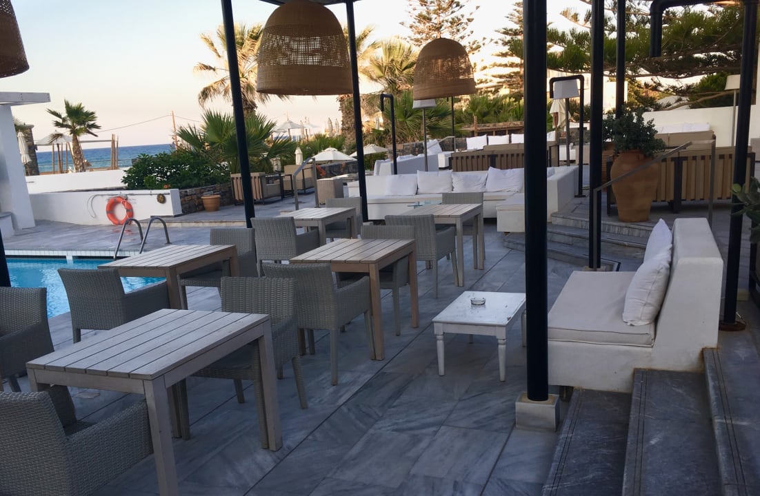 Gastro The Island Hotel