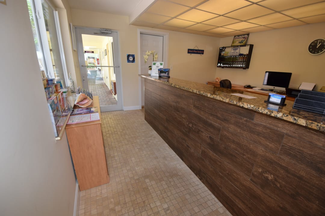 Lobby Hotel Surf Side Resort