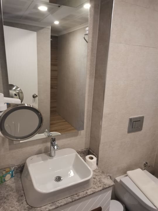 Zimmer Kaila Beach Hotel