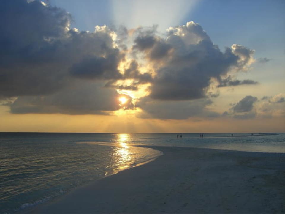 Sandbank Kuramathi Maldives