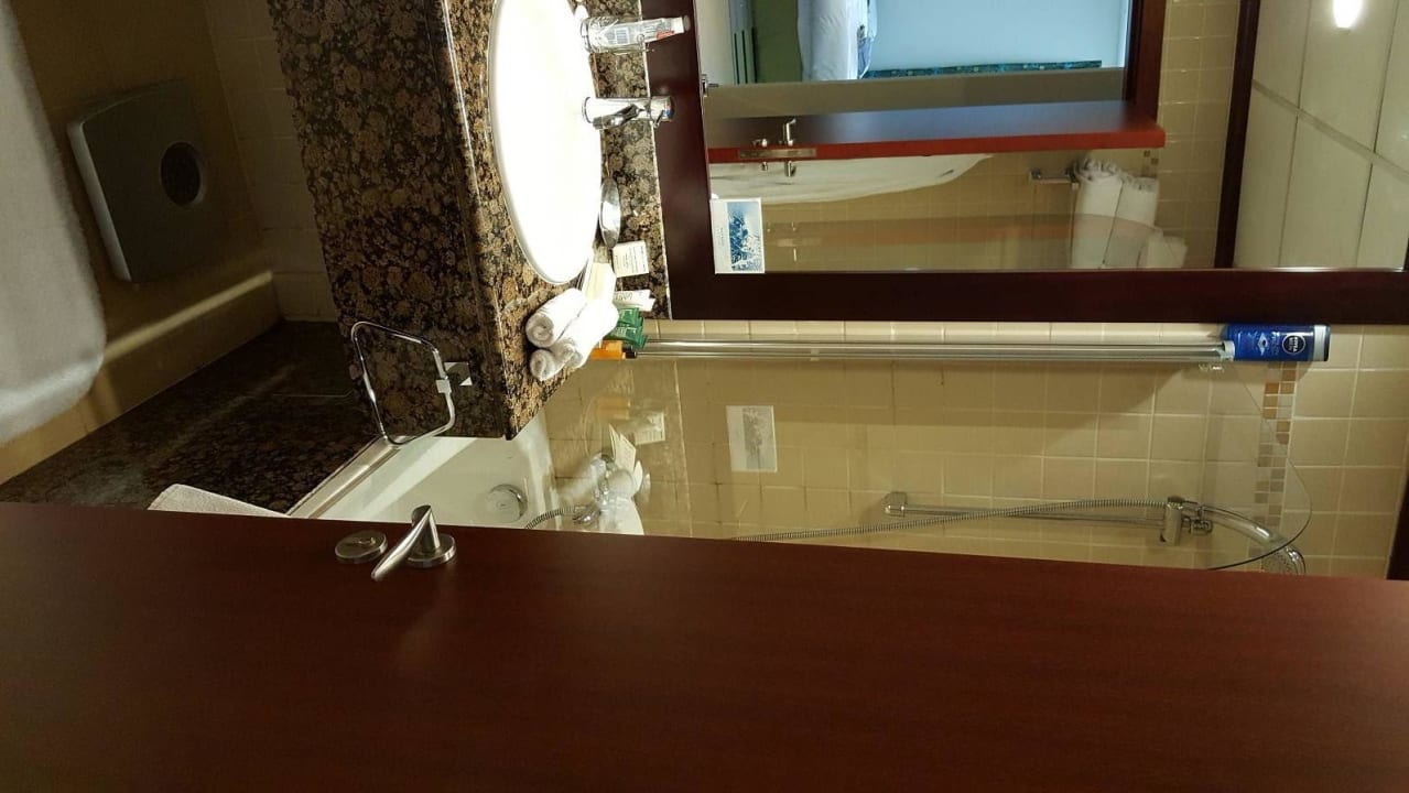 Badezimmereinblicke Hilton Dubai The Walk