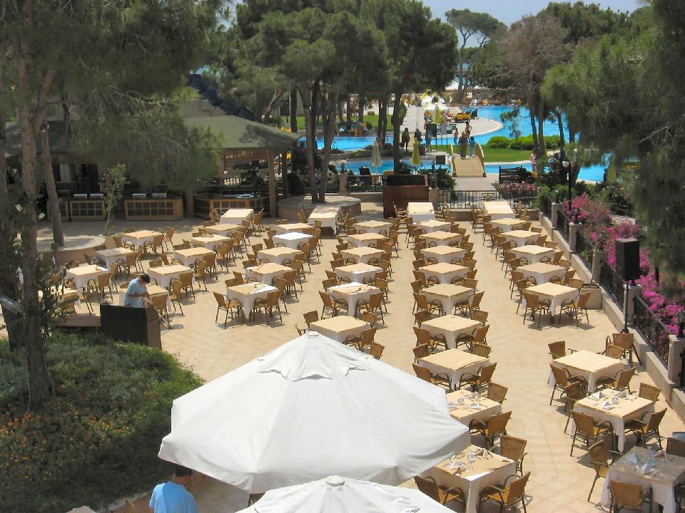 Terrasse des Restaurants Angora im Hotel Ayscha Papillon Ayscha