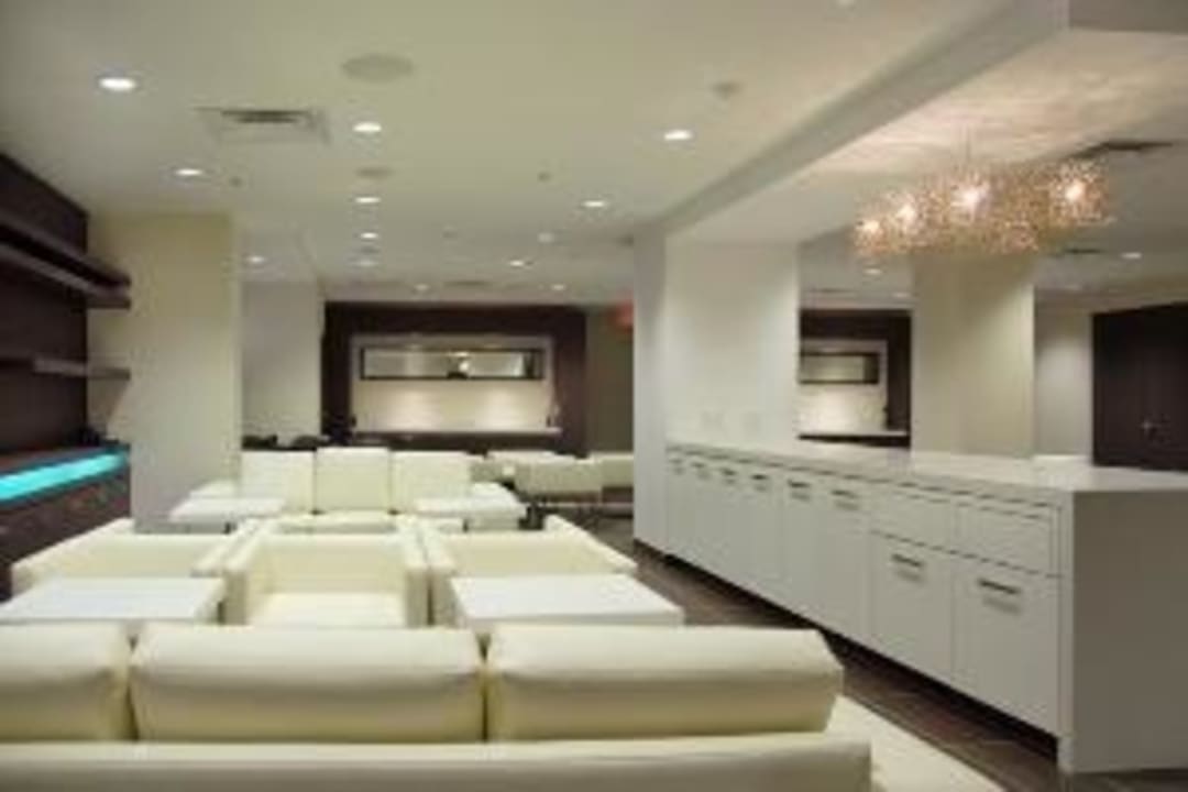 Lounge Area Hotel Bond Place