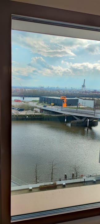 Ausblick JUFA Hotel Hamburg HafenCity