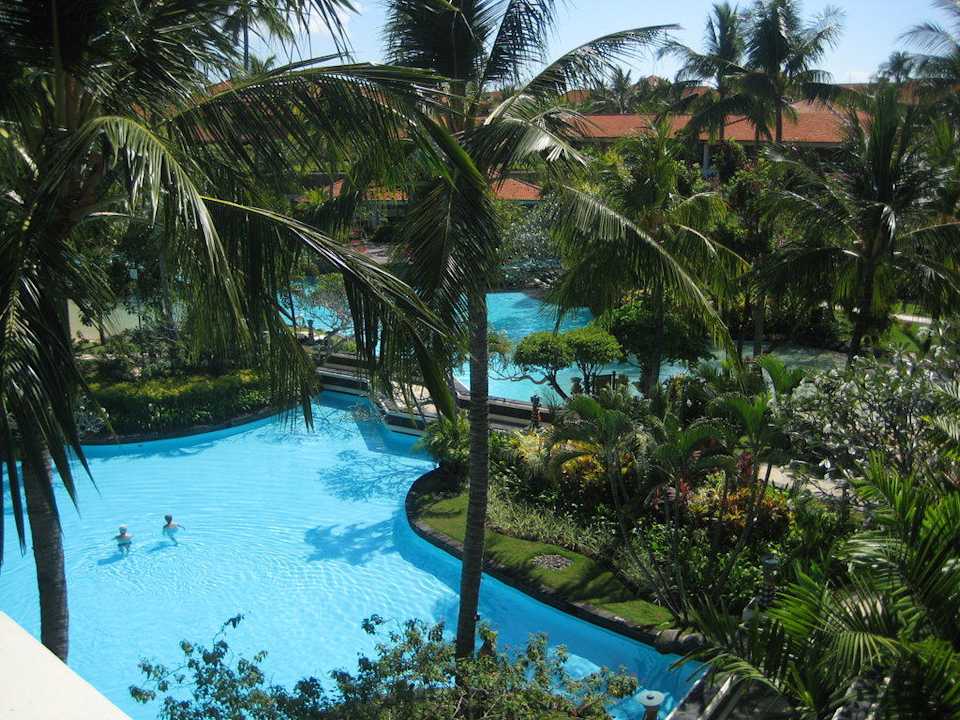 Pool The Laguna A Luxury Collection Resort & Spa