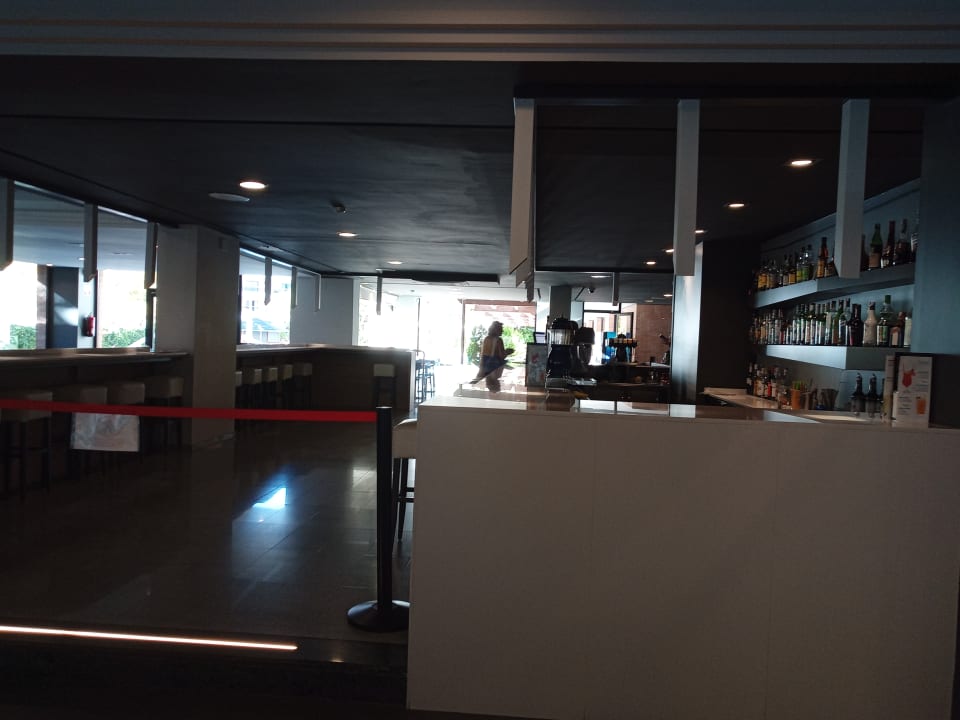 Gastro Hotel California Garden