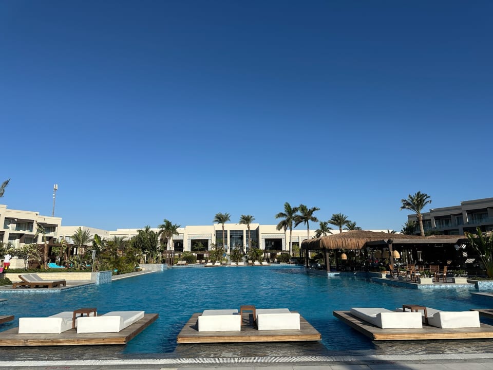 Pool Steigenberger Resort Ras Soma