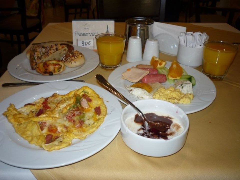 Strava-snídaně Papillon Ayscha