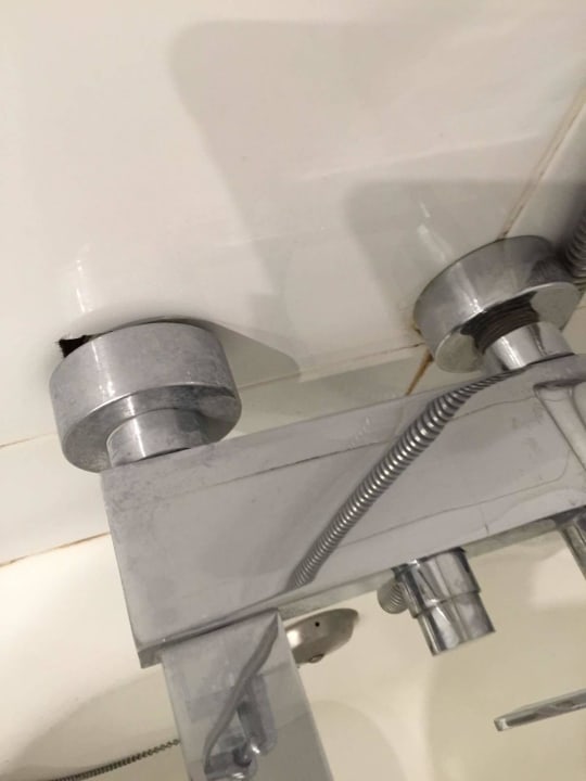 Bad voller Kalk BelleVue Club