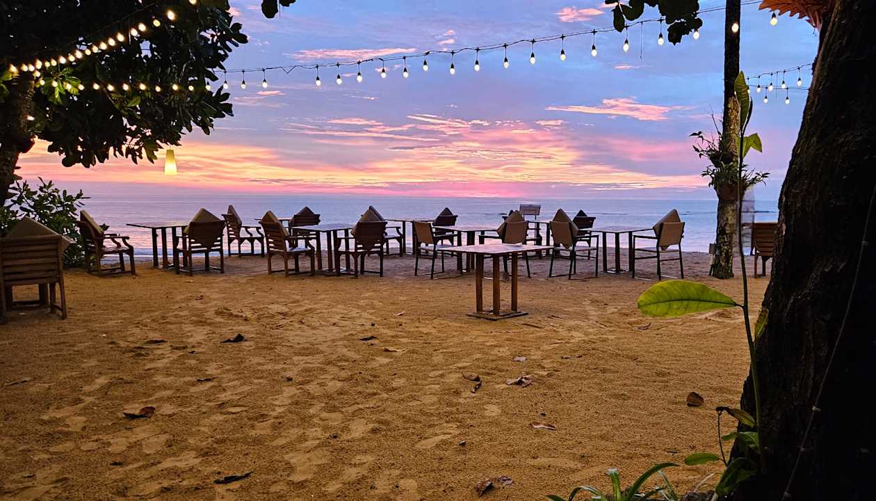 Strand Khaolak Paradise Resort