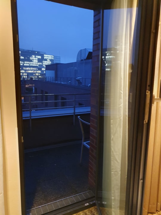 Zimmer Hampton by Hilton Berlin City West