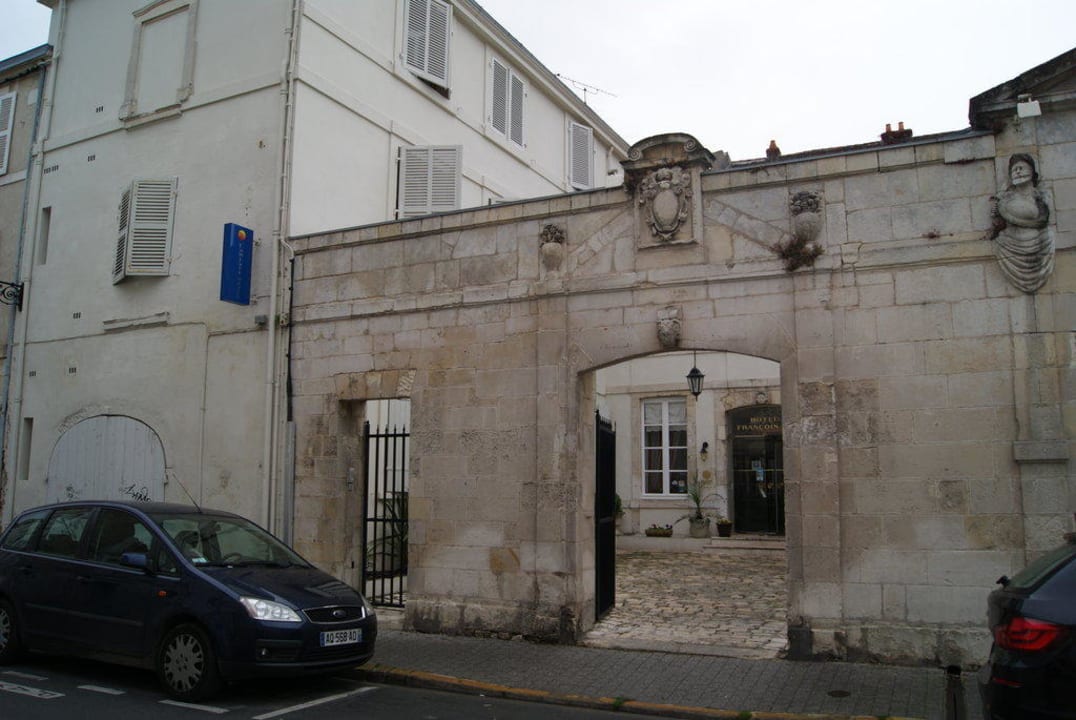 Entrée Hôtel François 1er