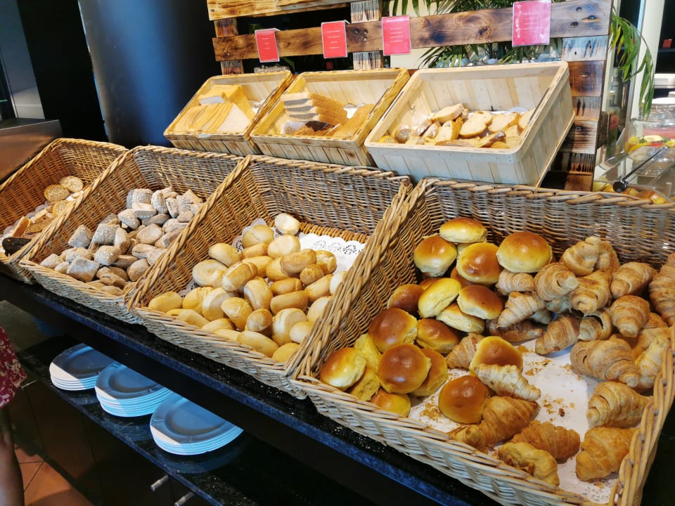 Gastro Calheta Beach