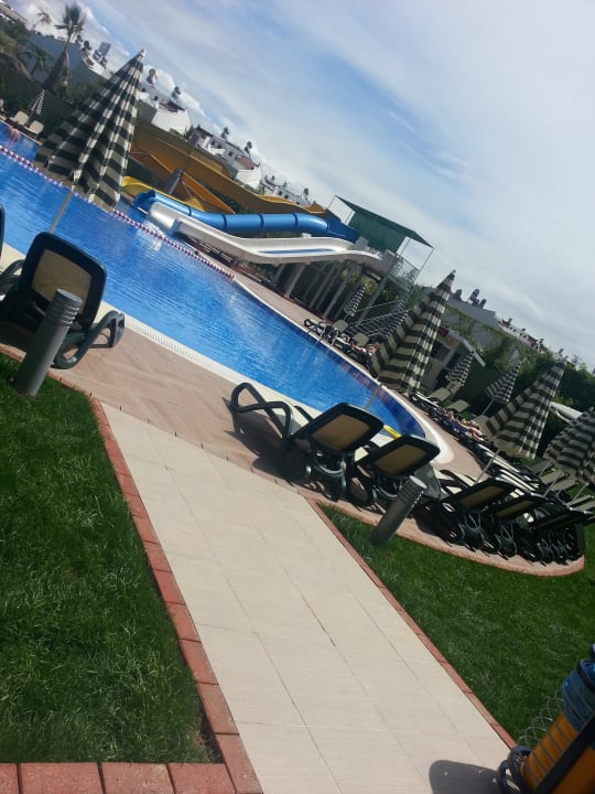 Action-Pool Hotel Gardenia Beach