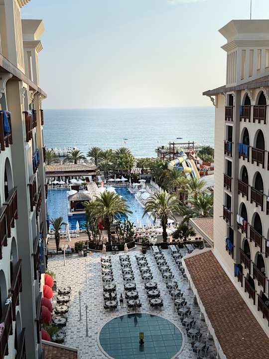 Ausblick Quattro Beach Spa & Resort