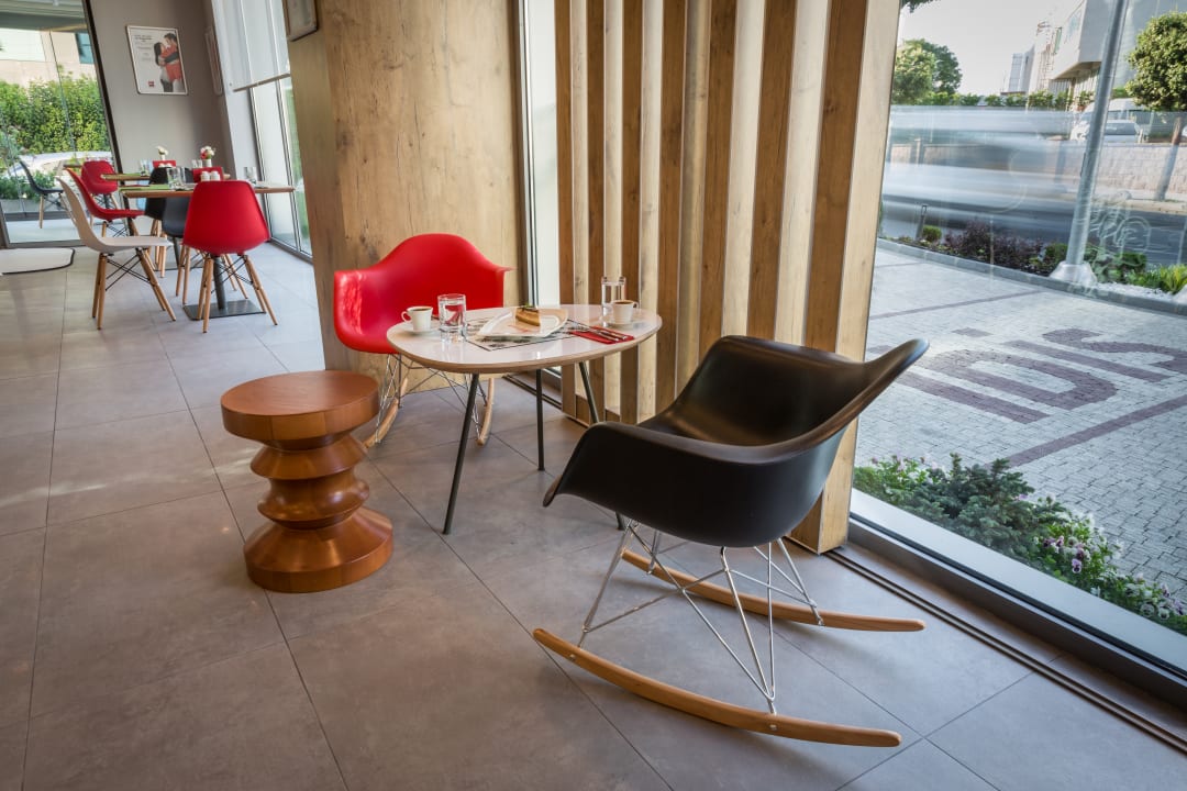 Lobby ibis Istanbul West