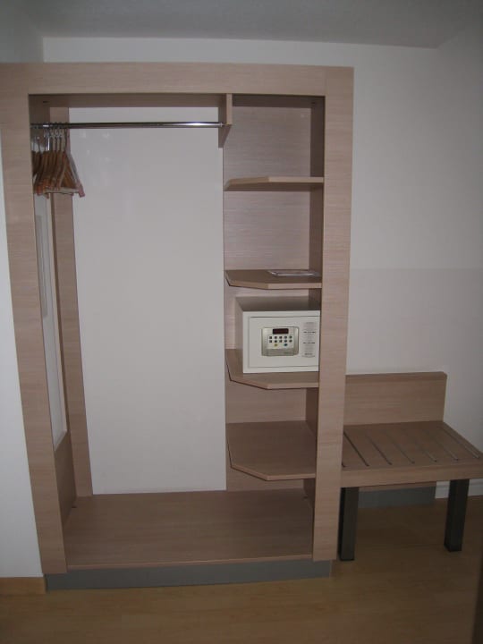 Safe & Schrank AKZENT Hotel Aufkirchen