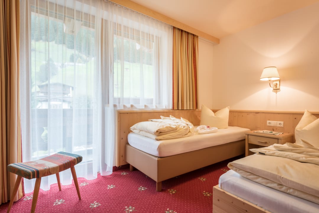 Zimmer Hotel Pinzger Tux