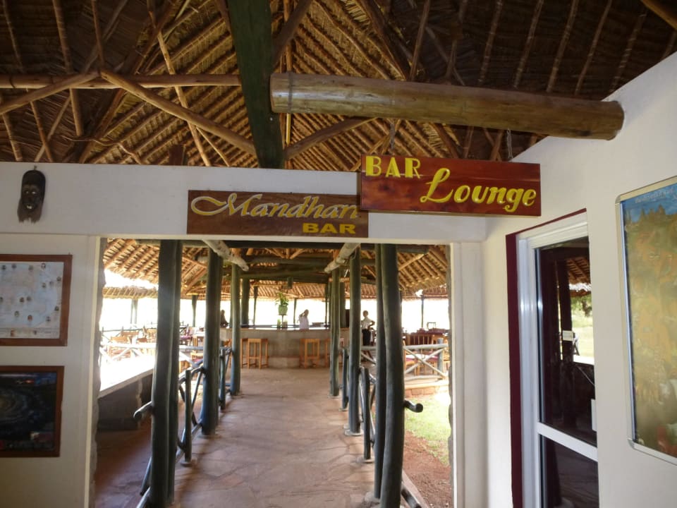 Durchgang Voi Wildlife Lodge