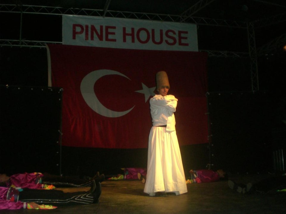 Tanz von Mevlana Pine House by Werde Hotels